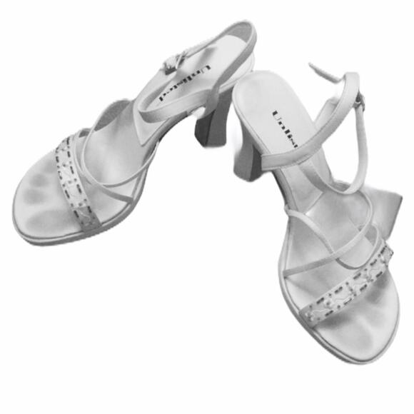 Vintage Unlisted heels white size 7.5 - Picture 1 of 4